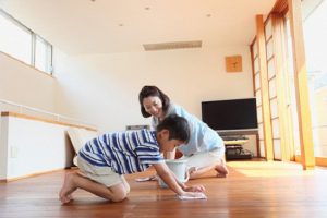 Cần chuẩn bị trước những vật dụng cần thiết để tẩy được chất bẩn trong gạch ốp lát sạch